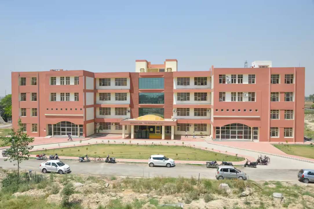 Deenbandhu Chhotu Ram University of Science and Technology (DCRUST)