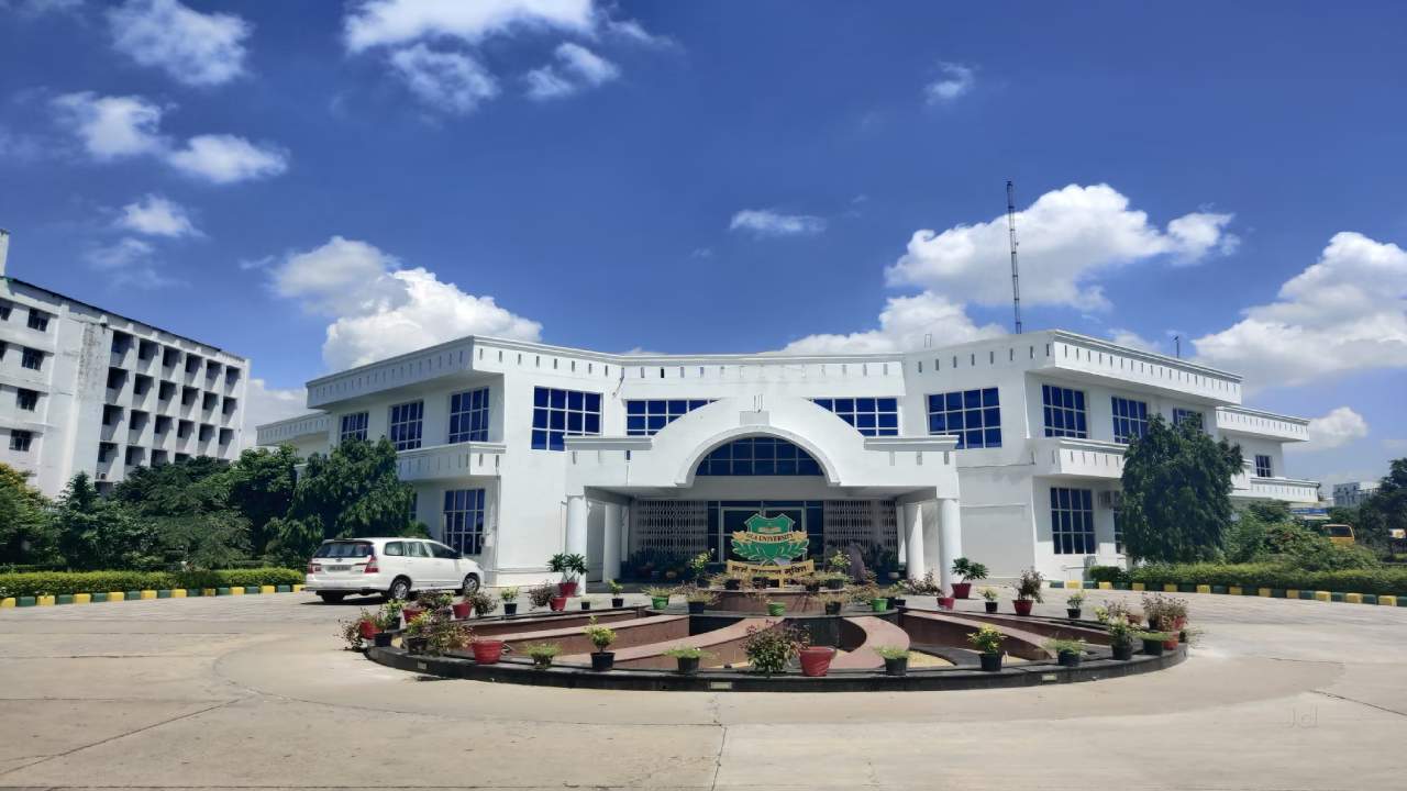 GLA University